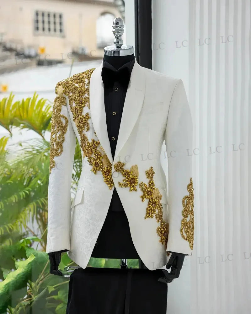 Jacquard Men Suits 2 Pieces Blazer Pants One Button Diamonds Beadings Appliques Prom Formal Wedding Groom Plus Size Tailored